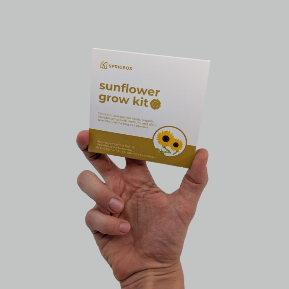 Pocket Garden | 18 Seed Types | Compact All-Inclusive Grow Kit